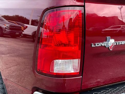 Used 2017 RAM 1500 Lone Star RWD image 25