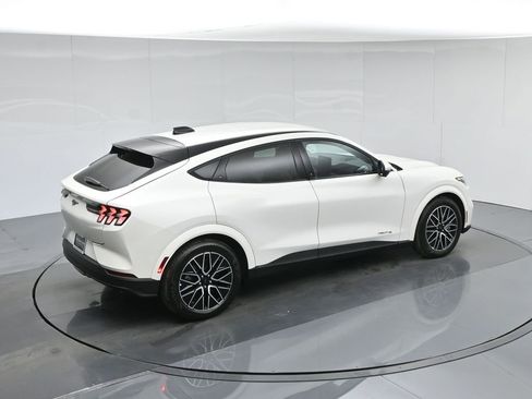 Used 2025 Ford Mustang Mach-E Premium w/ Interior Protection Package image 44