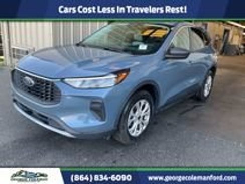 Used 2023 Ford Escape Active AWD/4WD image 1