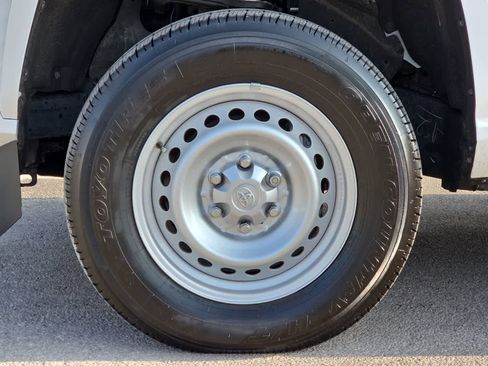 Certified 2025 Toyota Tacoma SR w/ Towing Package AWD/4WD image 12