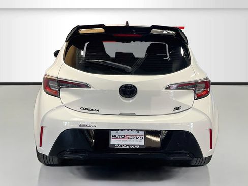 Used 2022 Toyota Corolla SE w/ Carpet Mat Package (TMS) FWD image 6