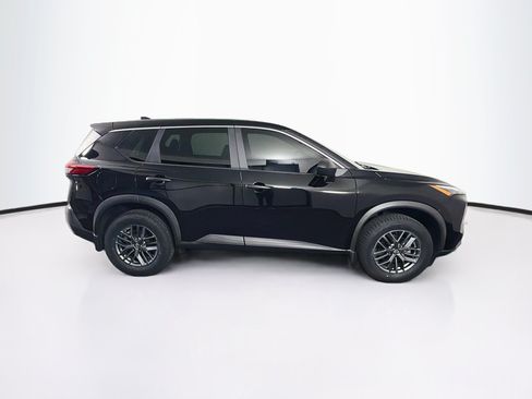 Used 2023 Nissan Rogue S FWD image 10
