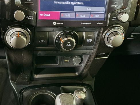 Used 2024 Toyota 4Runner TRD Off-Road image 23