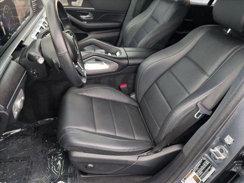 Used 2023 Mercedes-Benz GLS 450 4MATIC image 17