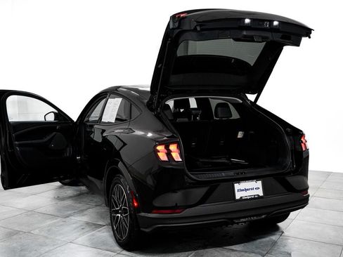 Used 2025 Ford Mustang Mach-E Premium AWD/4WD image 13