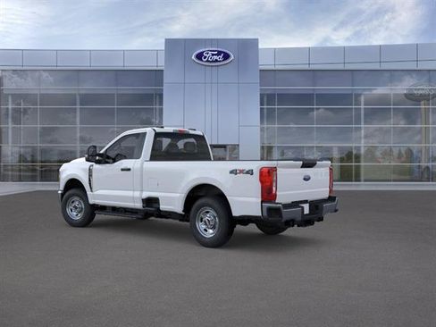 New 2026 Ford F250 XL w/ XL Chrome Package AWD/4WD image 6