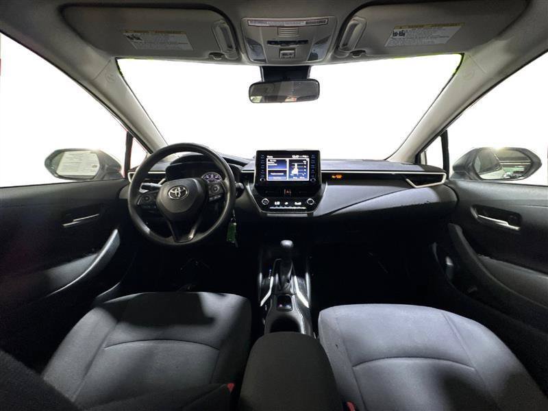 Used 2021 Toyota Corolla LE w/ Carpet Mat Package (TMS) FWD image 14