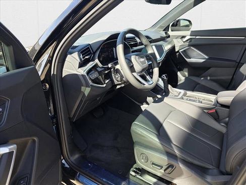 New 2025 Audi Q3 2.0T Premium image 14