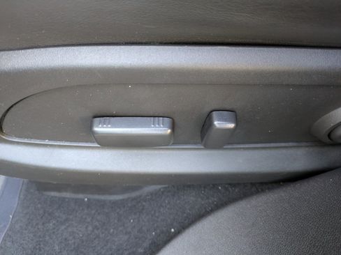 Used 2017 GMC Acadia Limited SLT image 21