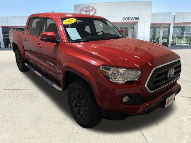 Used 2021 Toyota Tacoma SR5 w/ Technology Package AWD/4WD image 2