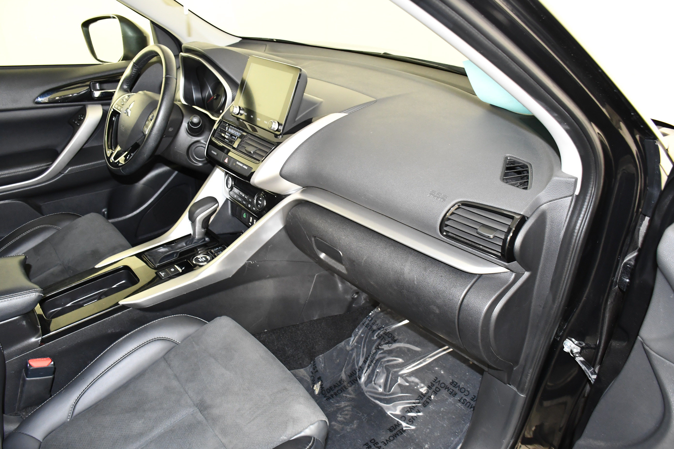 Used 2025 Mitsubishi Eclipse Cross SE AWD/4WD image 39