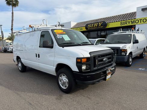 Used 2013 Ford E-150 and Econoline 150 image 1