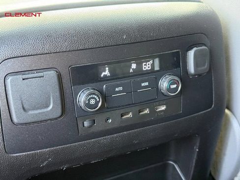 Used 2018 Chevrolet Tahoe LT AWD/4WD image 16