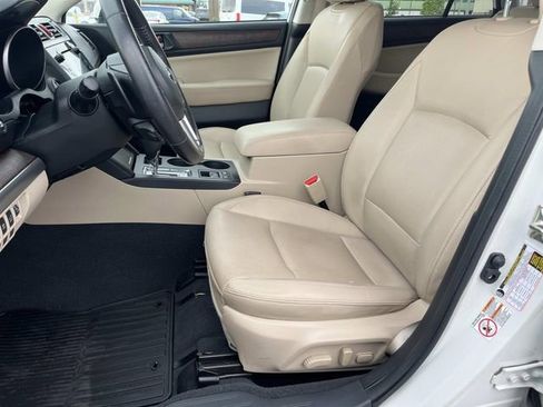 Used 2017 Subaru Outback 2.5i Limited AWD/4WD image 22