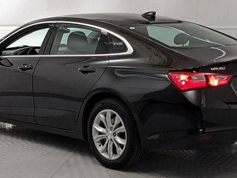 Used 2024 Chevrolet Malibu LT FWD image 4