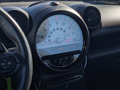 Used 2013 MINI Cooper Paceman S image 23