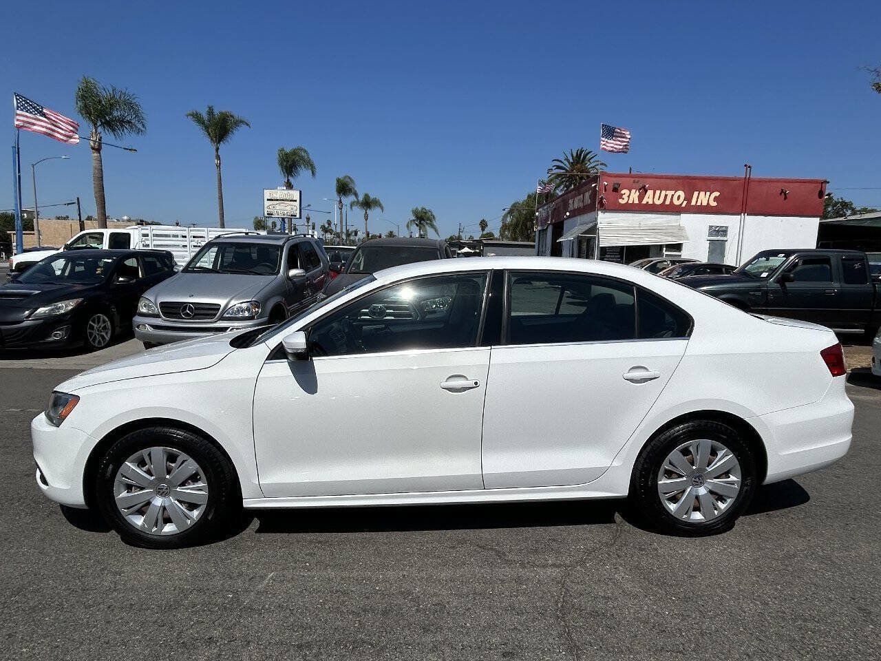 Used 2013 Volkswagen Jetta SE FWD image 8