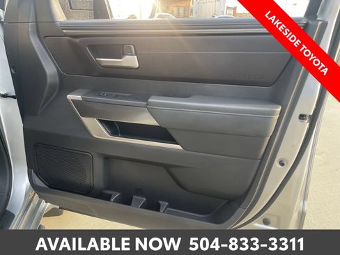 Used 2022 Toyota Tundra SR5 RWD image 12
