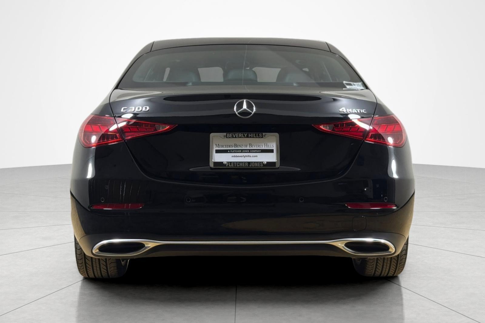 Used 2026 Mercedes-Benz C 300 4MATIC Sedan image 4