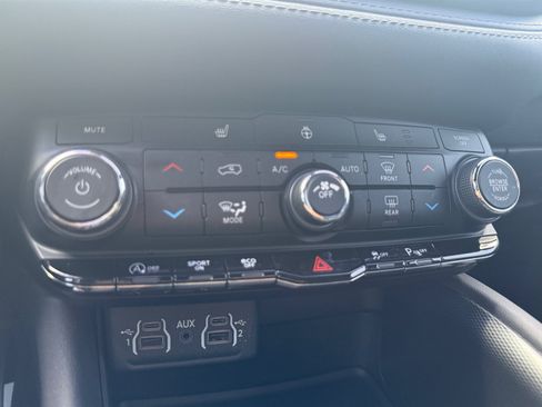 Used 2021 Dodge Durango GT AWD/4WD image 22
