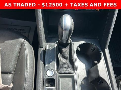 Used 2018 Volkswagen Atlas SE FWD image 25