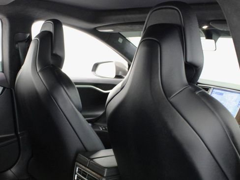 Used 2017 Tesla Model S 75D image 42