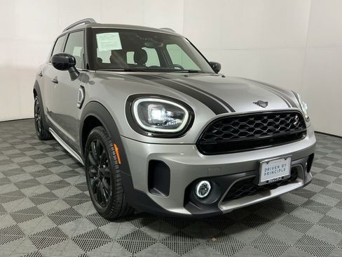 Certified 2023 MINI Cooper Countryman S w/ Signature Upholstery Package image 4