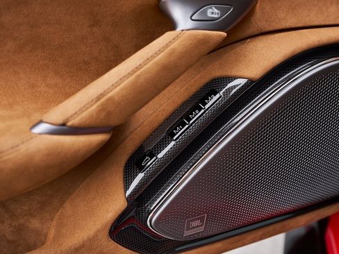 Used 2023 Ferrari Roma image 36