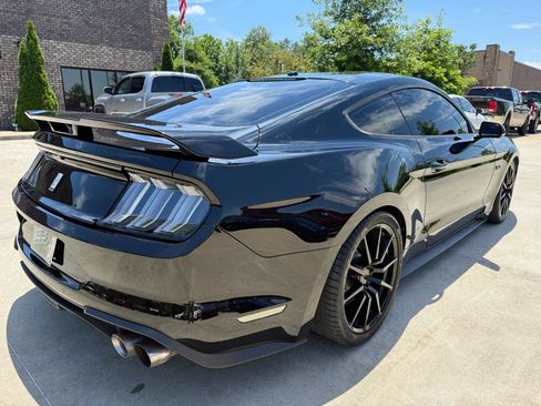 Used 2019 Ford Mustang GT Premium w/ GT Performance Package RWD image 4