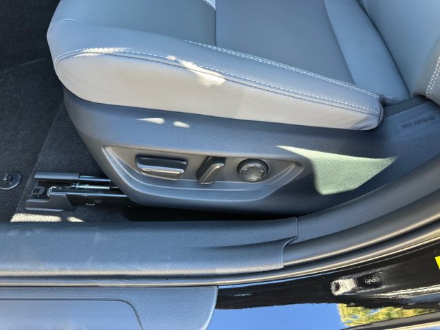 New 2026 Toyota Camry SE FWD image 25