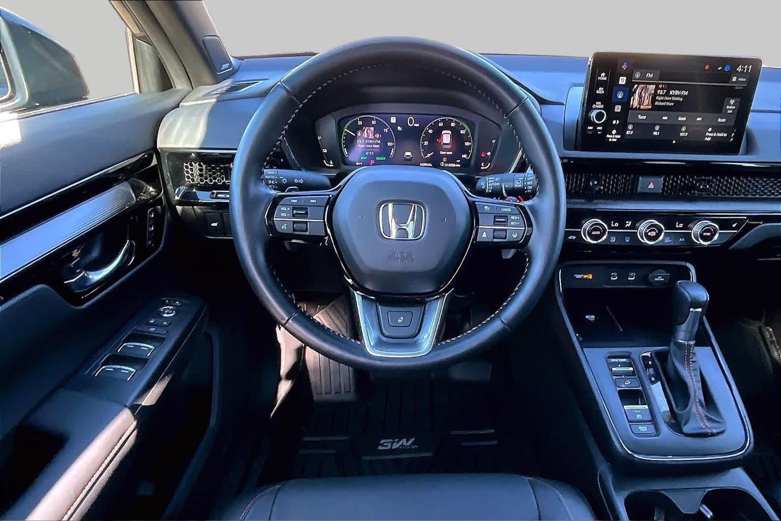 Used 2026 Honda CR-V Sport Touring image 5