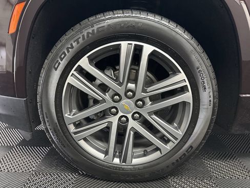 Used 2022 Chevrolet Traverse High Country AWD/4WD image 47