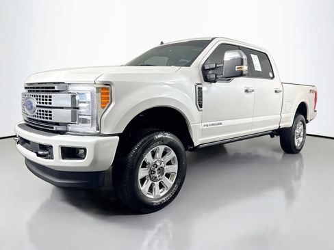 Used 2019 Ford F250 Platinum w/ Platinum Ultimate Package image 46