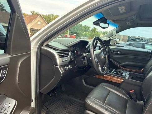 Used 2016 Chevrolet Tahoe LTZ AWD/4WD image 16