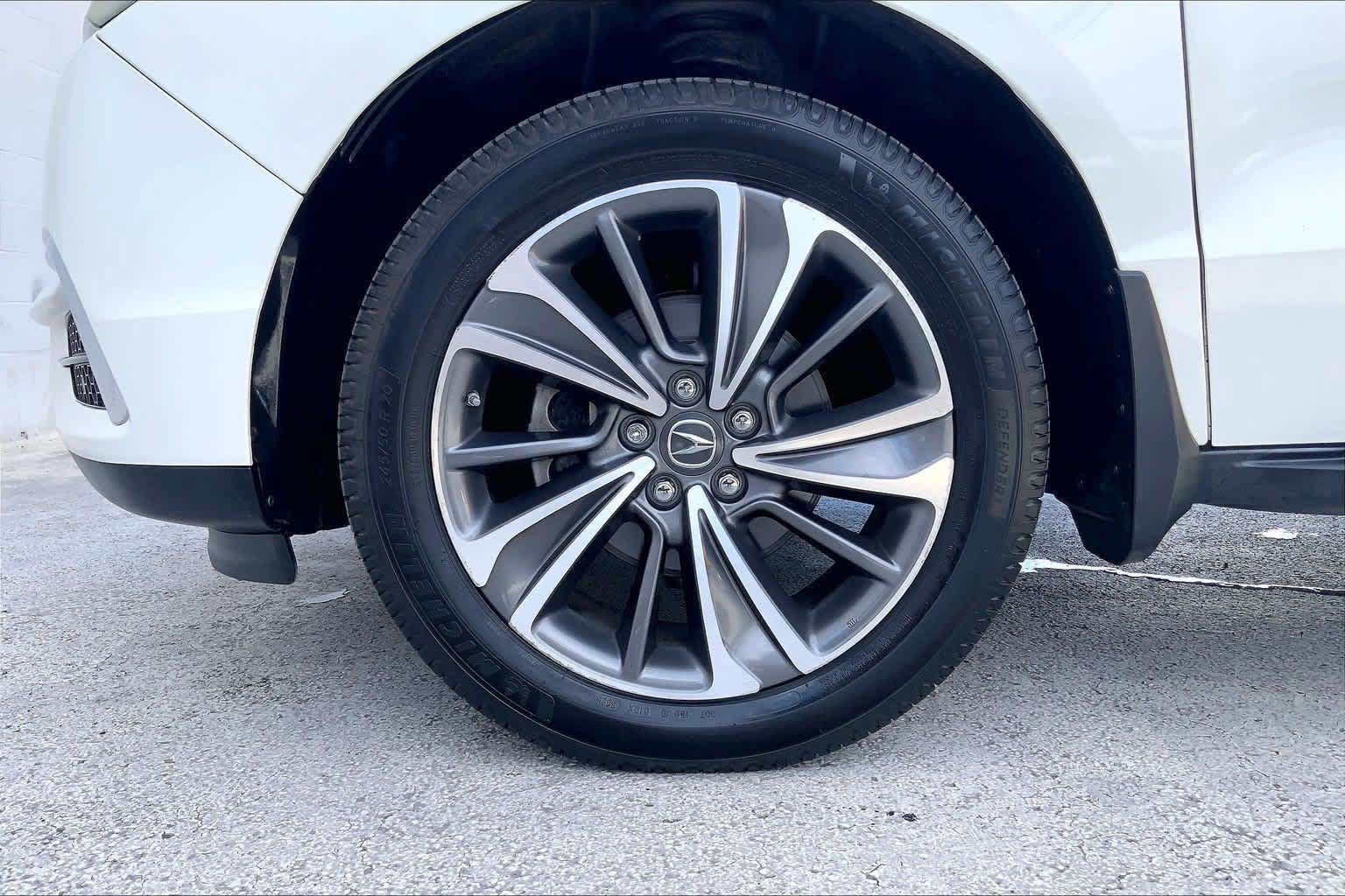 Used 2020 Acura MDX w/ Technology Package FWD image 8