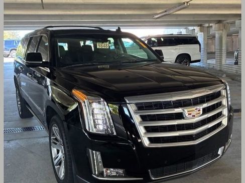 Used 2015 Cadillac Escalade ESV Premium image 1