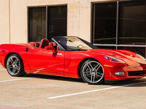 Used 2005 Chevrolet Corvette Convertible image 35