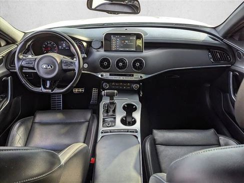 Used 2021 Kia Stinger GT image 16