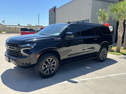 Used 2023 Chevrolet Suburban Z71 AWD/4WD image 9