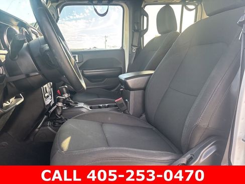 Used 2018 Jeep Wrangler Unlimited Sport S AWD/4WD image 7