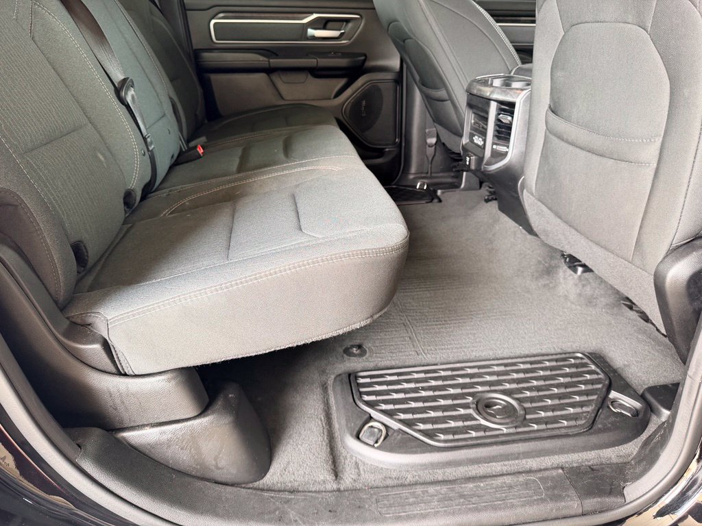 Used 2022 RAM 1500 Big Horn RWD image 34