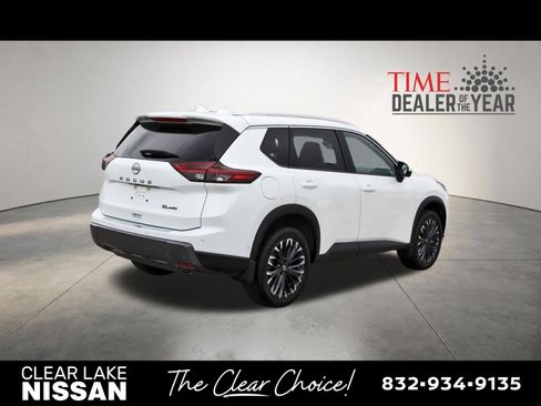 Certified 2025 Nissan Rogue SL w/ Tech Package AWD/4WD image 7