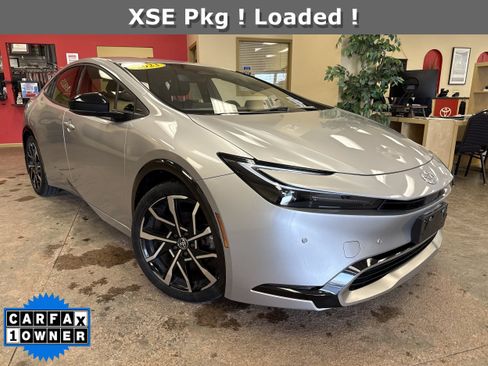 Used 2023 Toyota Prius Prime FWD image 1
