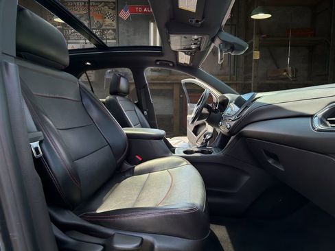 Certified 2022 Chevrolet Equinox RS w/ RS Leather Package FWD image 15