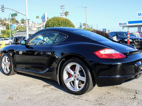 Used 2007 Porsche Cayman S RWD image 3