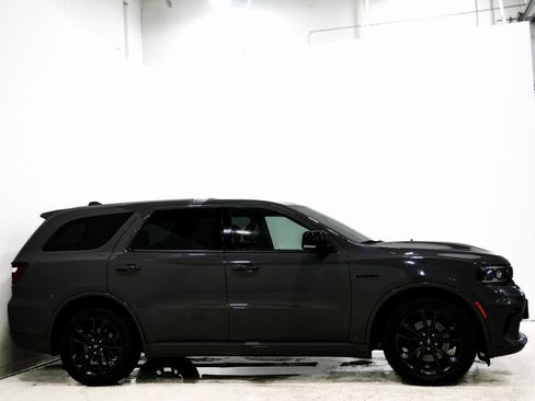 Used 2022 Dodge Durango R/T w/ Blacktop Package image 5