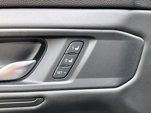 Used 2023 Honda Accord EX-L image 33