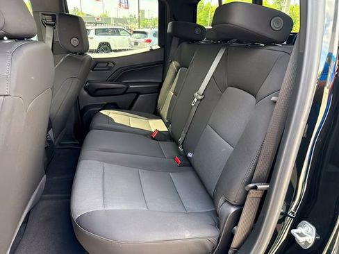 Used 2026 Chevrolet Colorado Trail Boss AWD/4WD image 18