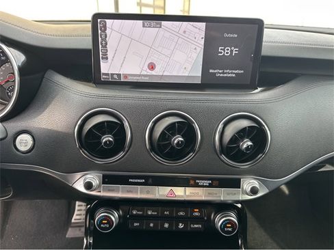 Used 2022 Kia Stinger GT-Line image 25