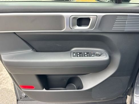 New 2026 Hyundai Santa Fe SE image 10